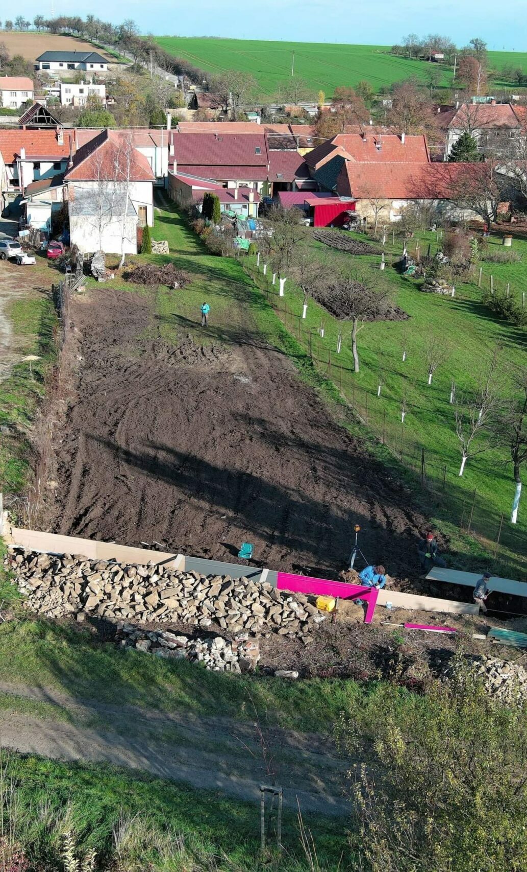 Foto pozemku z dronu